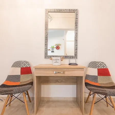 Apartment Zenios Ippokratis-comfort & Style, Downtown *